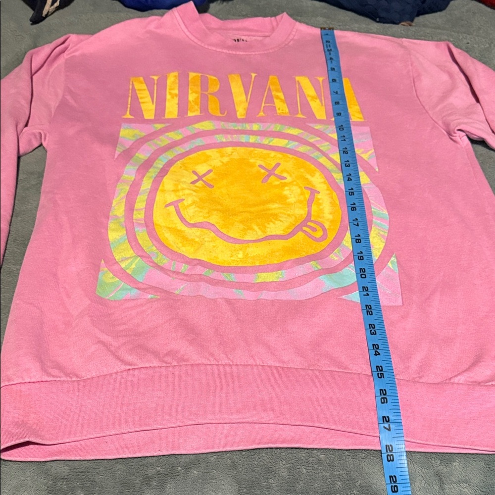 NIRVANA Pink and Yellow smiley face Graphic Sweatshirt size medium - Picture 9 of 9